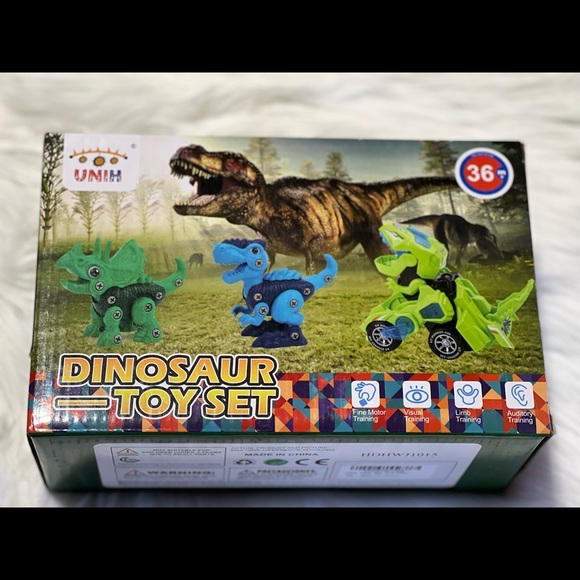 New sealed Dinosaur Toys, Transforming Dinosaur LED Car with Light and Music - Picture 8 of 11